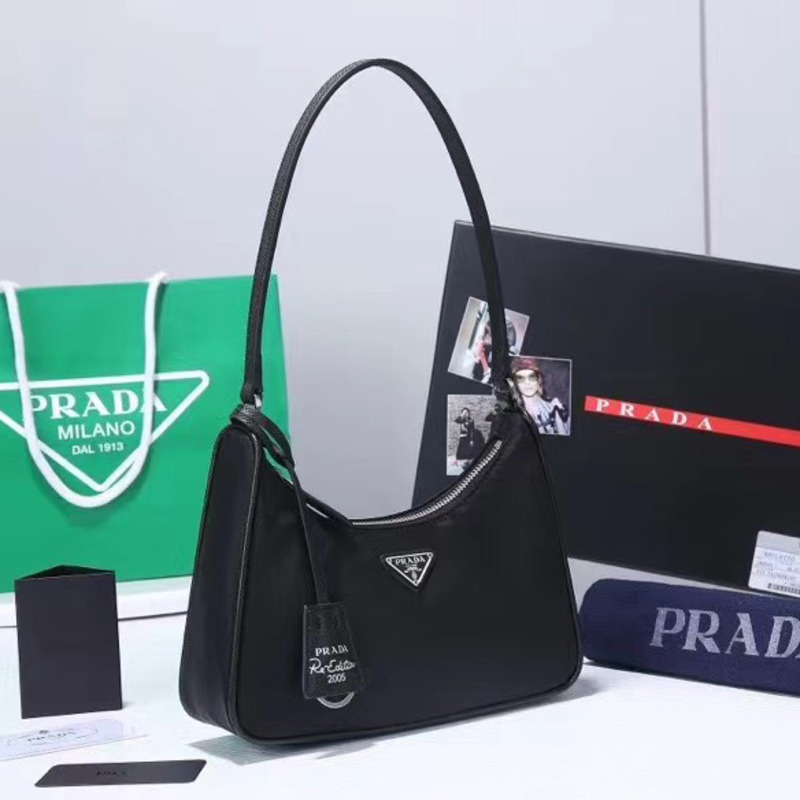 Pra*a logo print black handbag