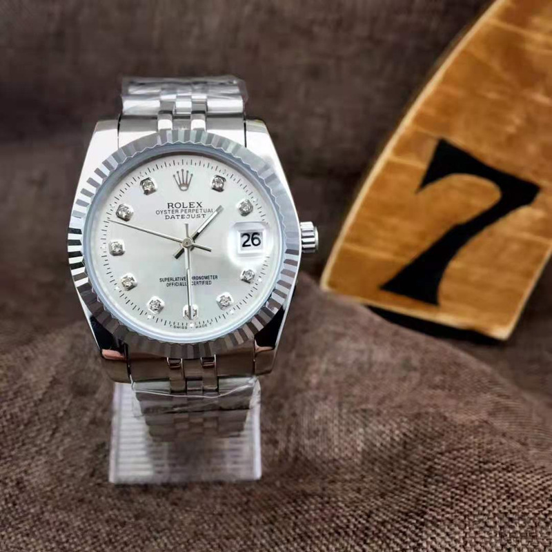 Rolex High Quality Watch in Silver