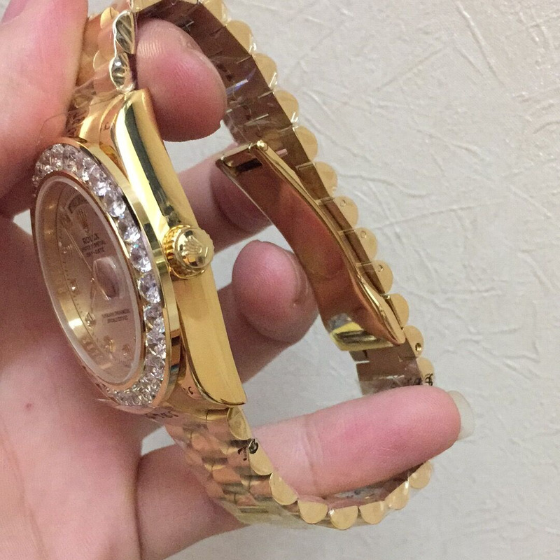 40mm Rolex 18K Yellow Gold Diamond Watch