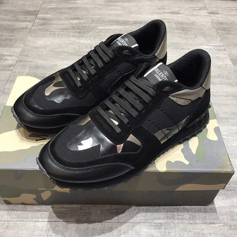 Valentino Garavani Camo Rockrunner Sneakers