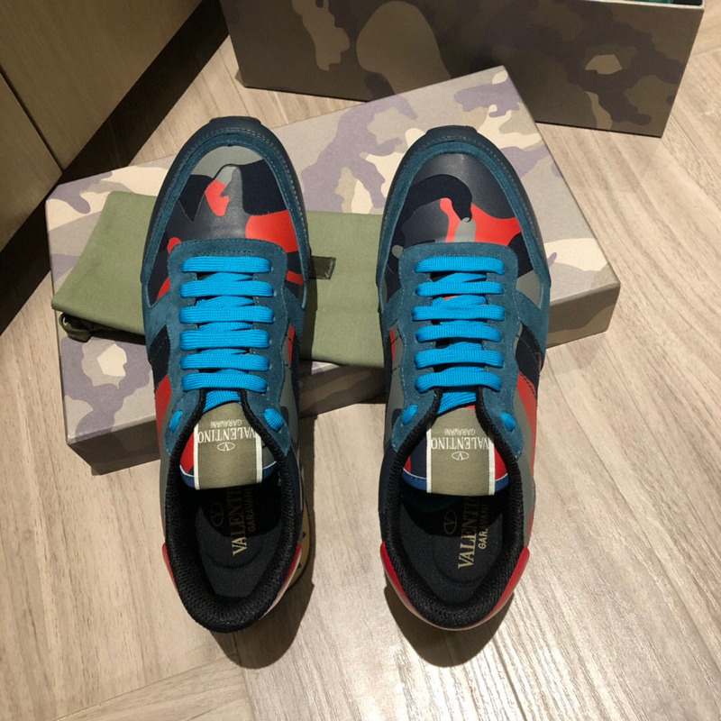 Valentino Garavani Camo Rockrunner Sneakers