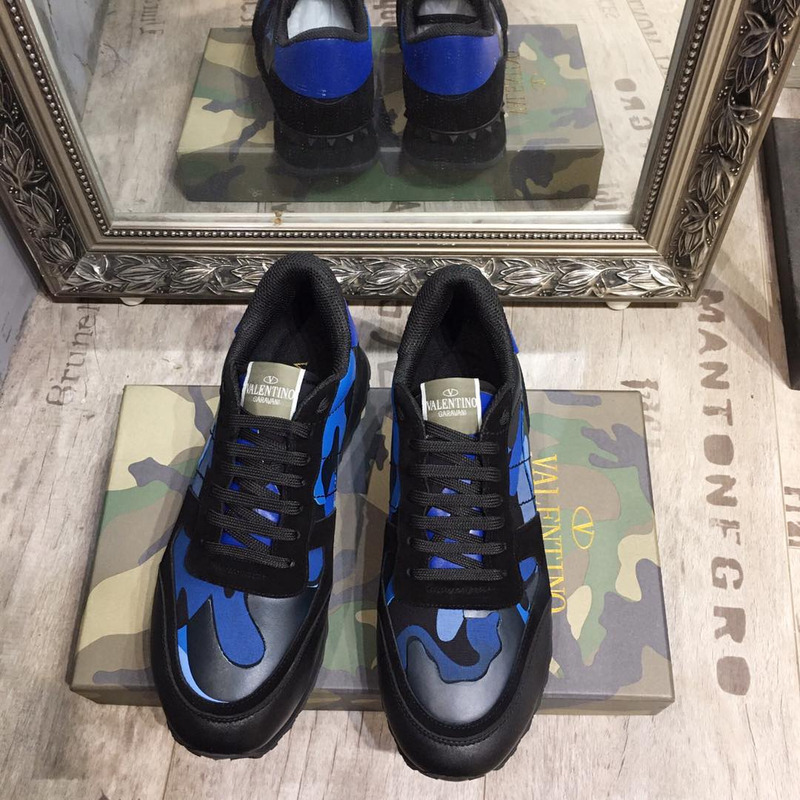 Valentino Garavani Camo Rockrunner Sneakers