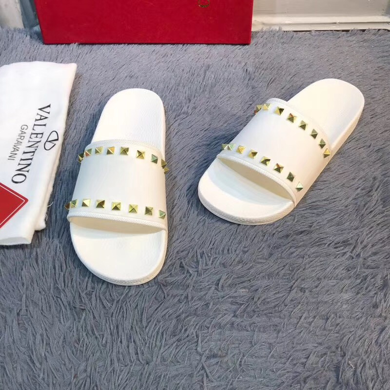 Valentino Rockstud  Rubber Sandal(White)