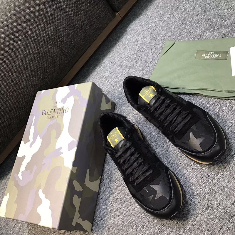 Valentino Camouflage Rockrunner Sneaker