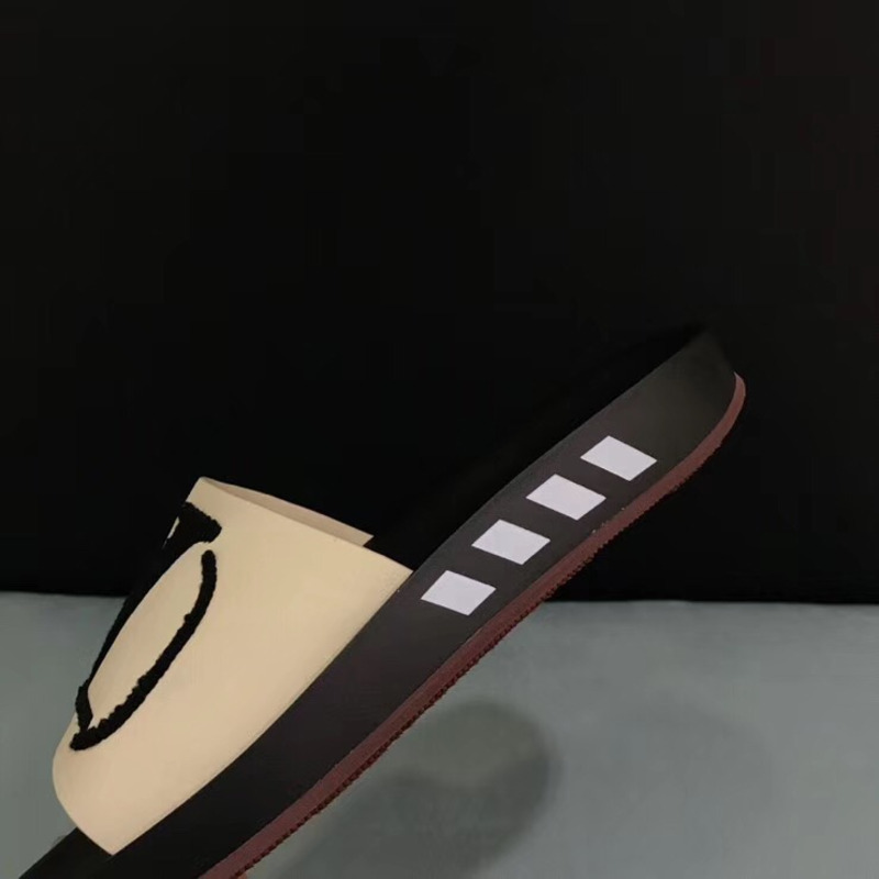 Valentino V Slides