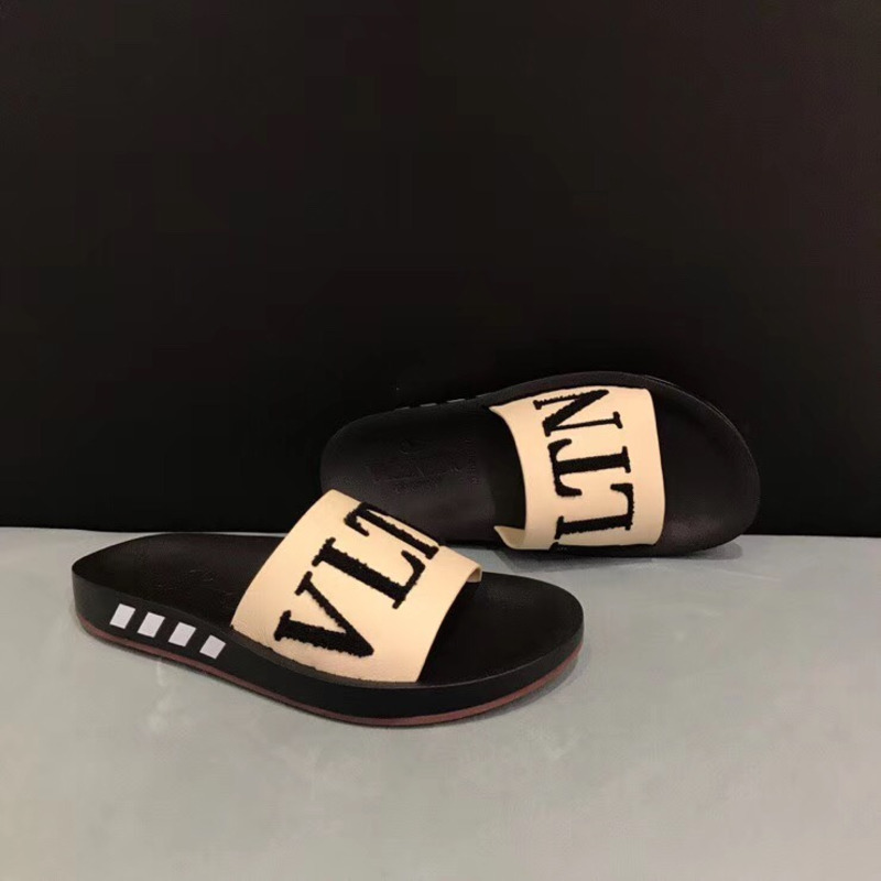 Valentino VLTN Slides