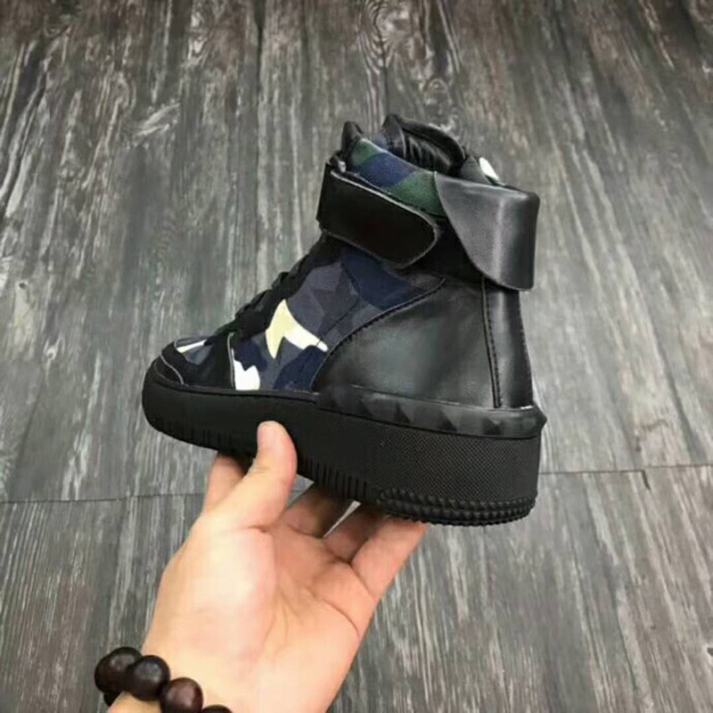 Valentino Garavani High-Top Camouflage Sneaker(Black)