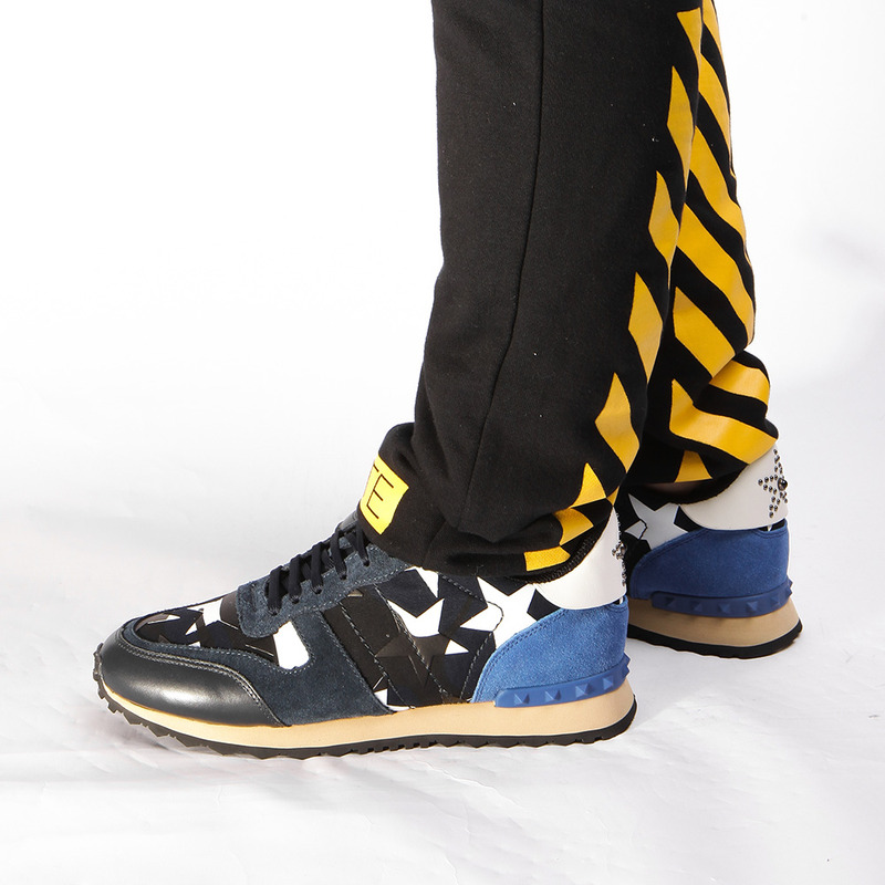 Valentino Star-print Sneakers in Blue for Men