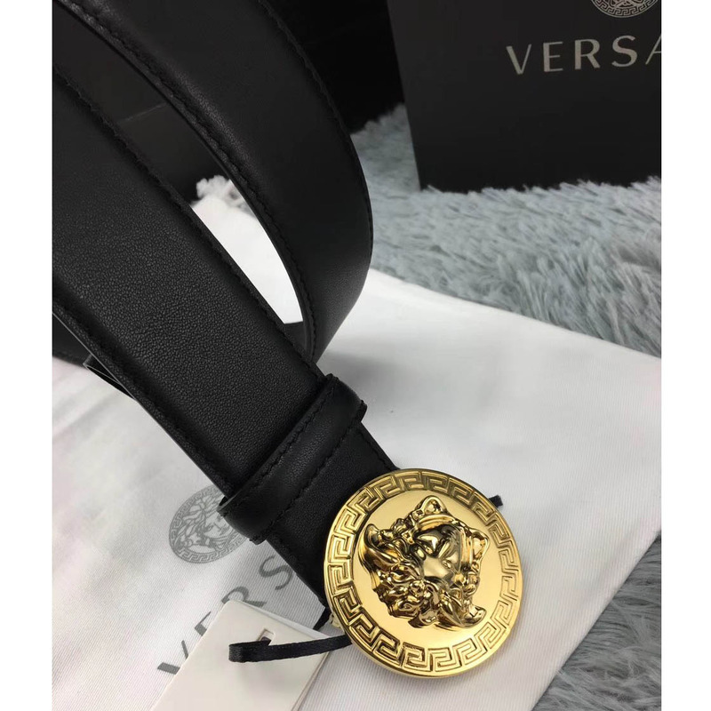 Versace Classic Medusa Leather Belt in Golden Buckle