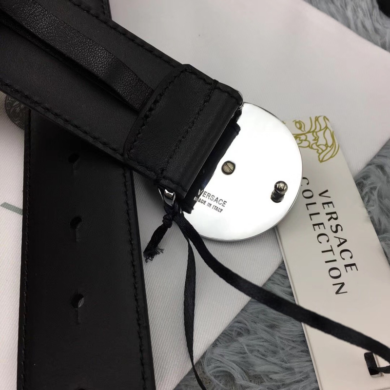 Versace Classic Medusa Leather Belt in Silver Buckle