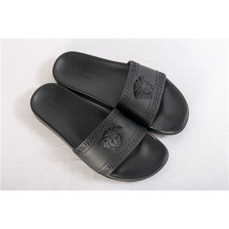 Versace Medusa-Head Slide Sandal in Black