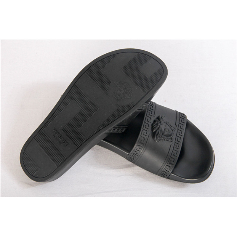 Versace Medusa-Head Slide Sandal in Black